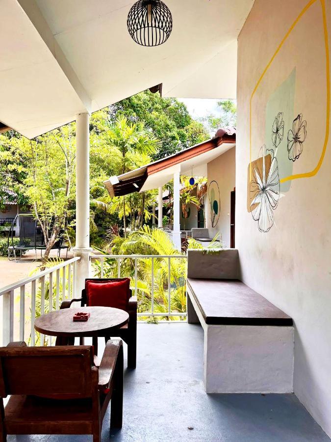 Sabaii Bay Resort Baan Tai Exterior foto